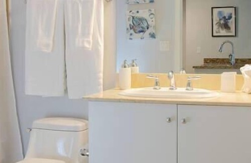 Boynton Beach Apartment | Luxury 1BD Apartment in Casa Costa