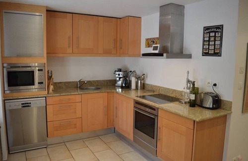 Saint-Polycarpe House | Luxury 2 bed cottage with jacuzzi near Limoux