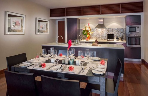 Marigot Bay Apartment | Luxury 2 bedroom apartment within the Zoetry Marigot Bay Resort, St Lucia.