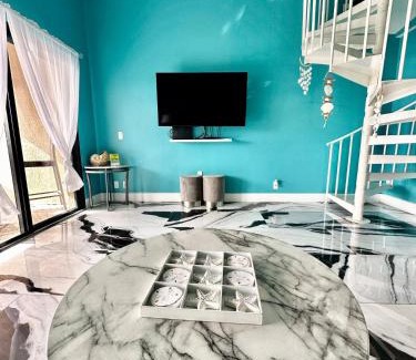 Red Hook House | Luxury 2bed 2bath Condo In Downtown Red Hook
