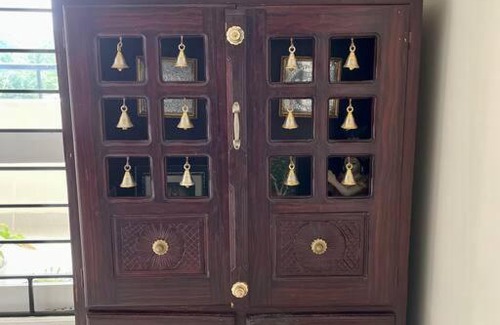 Thiruvananthapuram Apartment | Luxury 2BHK serviced apartment with free parking - AC Master bedroom