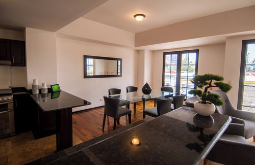 Zona 10 Apartment | Luxury 3-Bdrm Apartment with Air Conditioning in Zone 10, Great location.