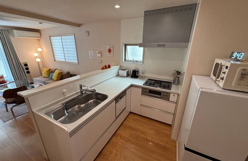 Suginami House | Luxury 3-bedroom house only 8 mins from Shinjuku and Ghibli Museum!