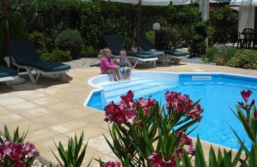 Kouklia Villa | Luxury 3 bedroom villa, private heated pool, beautiful gardens, Winter lets