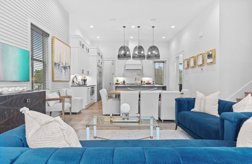 Santa Rosa Beach House | Luxury 30a Beach House! 6-Seat LSV to Beach, Pool-Hot Tub, Bikes, Beach Gear!
