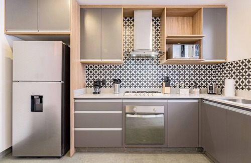 Colonia Roma House | Luxury 4 bedroom house with AC and Jacuzzi in Heart of Roma Norte, Mexico City