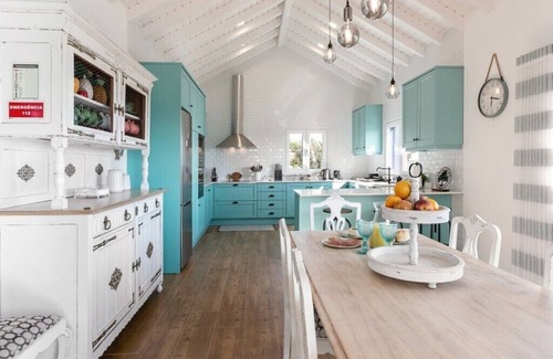 Caldas da Rainha Villa | Luxury 4-bedroom villa with heated pool and private property in tranquil Guisado