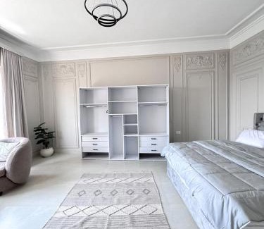 Al Manial Apartment | Luxury 5-Star Nile View Apartment - Prime Cairo Location