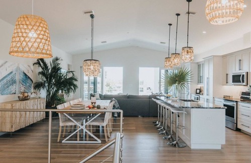 Marathon House | Luxury 5BR/7BA Waterfront Oasis | Private Pool, Dock & 5 Master Suites