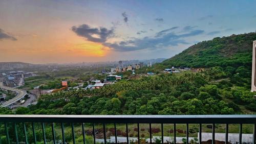 Phase 3 Apartment | Luxury AC 2BHK Full Furnished with Sunrise View, Hill View, Pool, Kitchen, Ergonomic Workstation