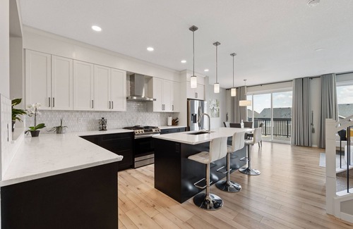Calgary House | Luxury and spacious 5BR Home Calgary Near YYC