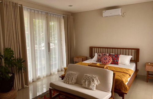 Citaringgul Villa | Luxury and Spacious Villa in Sentul