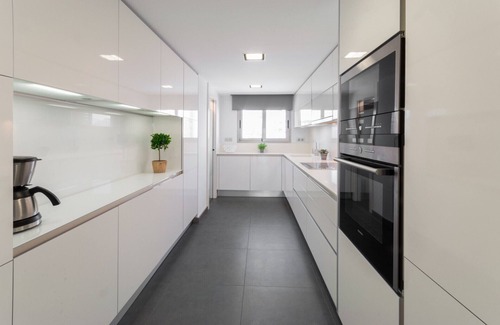 Grau i Platja Apartment | Luxury apartment on the beach, A/C, home automation, Wifi