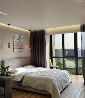 Mukachevo Apartment | luxury Apartmens na Duhnovicha , напроти Аквапарка "Карпатія"