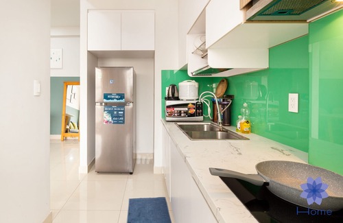 Phu Nhuan Apartment | Luxury Apartment With Free Pick-up Airport; Free Gym & Pool