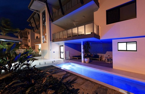 Redlynch Apartment | Luxury Apartments with valley views