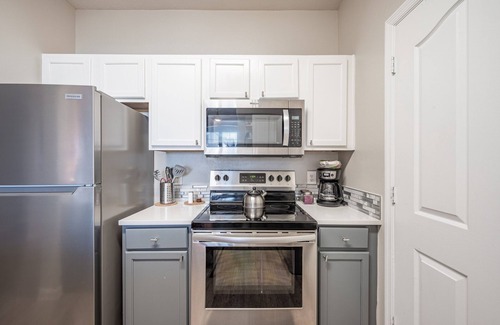 Orlando Apartment | Luxury Apt Disney-Universal-Seaworld-Conventions