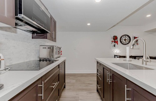 Oakville House | Luxury basement apartment in Oakville