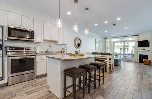 Dewey Beach Condo | Luxury Bayfront Condo 1 Block from the Beach, at Lighthouse Cove