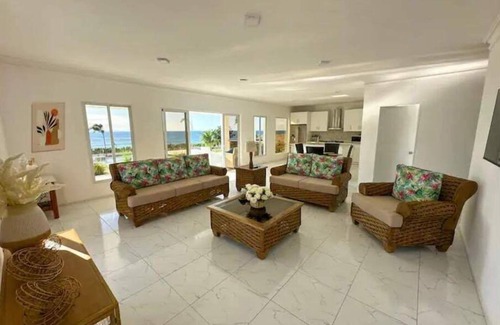 Punta Rucia Apartment | Luxury BeachFront Villa with Private pool and Ocean View!