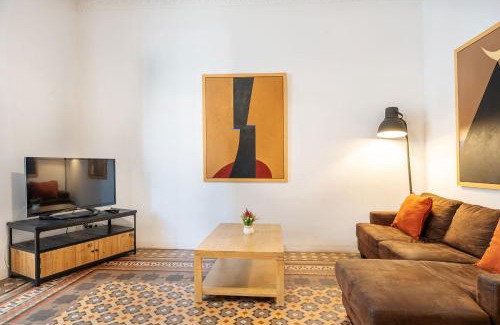 Dreta de l'Eixample Apartment | Luxury Business Apartment Gran Vía - 2 rooms - Romantic Eixample - 8min Passeig Gràcia