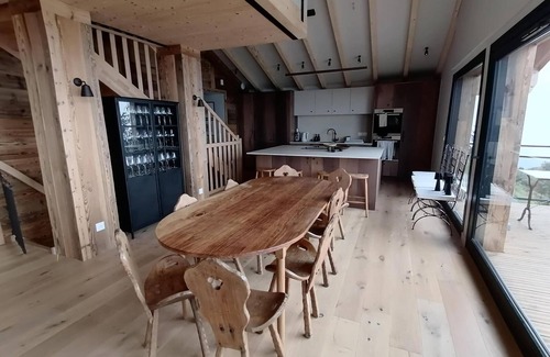 Montalbert Ski Chalet | Luxury chalet with jacuzzi, sauna, 8 br, La Plagne Montalbert