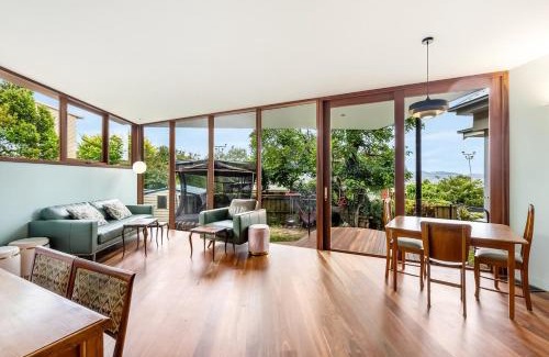Hobart Central Business District House | Luxury Character Home in Hobart