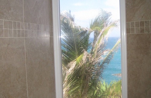Ocean City Villa | Luxury cliffside villa with pool & stunning views of the Atlantic Ocean