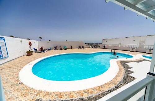 Puerto del Carmen Apartment | Luxury Colony Club Sea Views