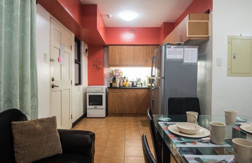 Ususan Condo | Luxury & Comfy Chic 2BR with WiFi