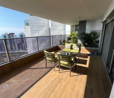 Kiryat Motzkin Apartment | luxury condo