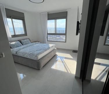 Kiryat Motzkin Apartment | luxury condo