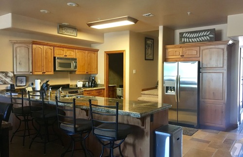 Brian Head Condo | Luxury Condo in Brian Head, Beautiful Amenities, Easy Walk/Ski To Slopes