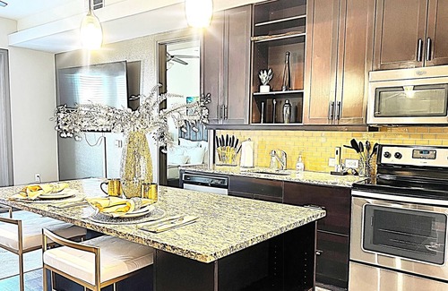 North Burnet Condo | Luxury Condo On Rock Rose Domain ATX