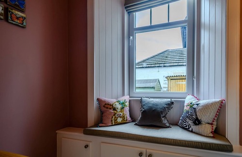 Ascog Cottage | Luxury cottage in the heart of Loch Lomond and The Trossachs
