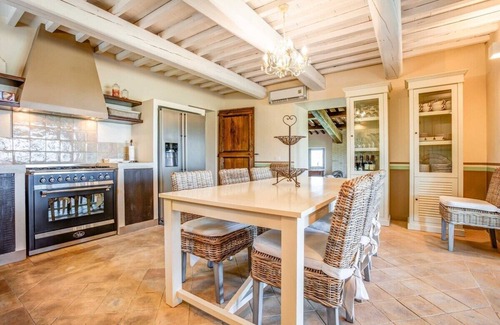 Allerona Villa | Luxury country house with pool and magnificent surroundings