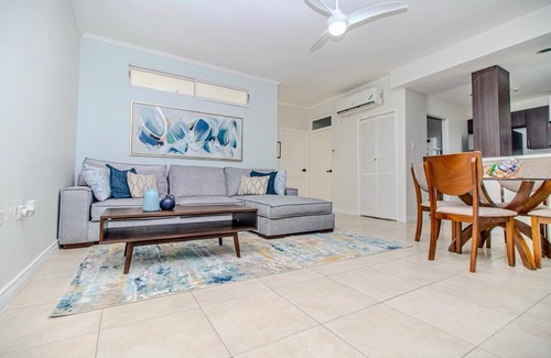 New Kingston Condo | Luxury DreamCondo with Pool!