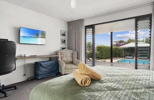 Wamberal Bed & Breakfast | Luxury Escape - Close To Beach