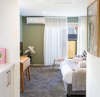Papanui Apartment | Luxury Escape for 2, Single Level Studio, Papanui
