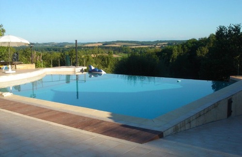 Tourdun Villa | Luxury family villa in the heart of Gascony. Large pool & gorgeous view