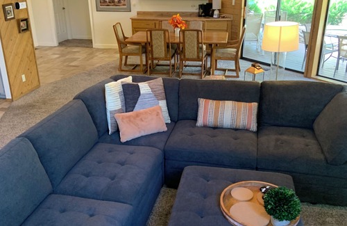 Flagstaff House | Luxury Flagstaff Grand Canyon house Golf view, A/C 3 bed,3bath QUIET Top Rated.