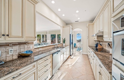 Holmes Beach Condo | Luxury Gulf-Front Condo. Astonishing View of the Gulf! - La Casa Costiera Unit 1