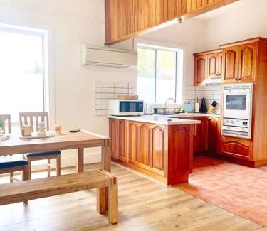 South Hobart Villa | Luxury Hobart City Fringe Home