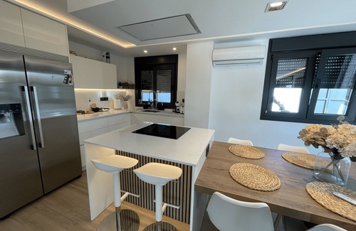 Peligros Ski Chalet | Luxury Home in Granada with Private Pool