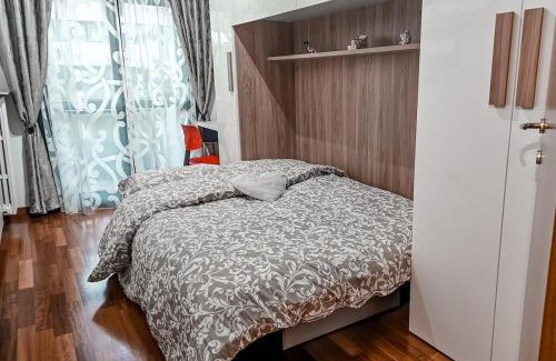 Trezzano sul Naviglio Apartment | Luxury House with WiFi & Free Parking