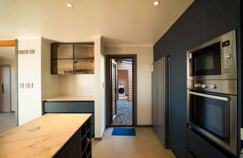 Puerto Varas House | Luxury House Playa Hermosa - BBQ Jacuzzi Parking Wifi