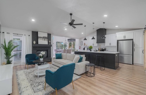Euless House | Luxury in Euless - Close to DFW Airport and Cowboy Stadium