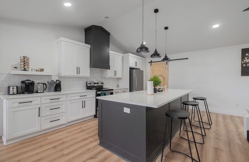 Euless House | Luxury in Euless - Close to DFW Airport and Cowboy Stadium