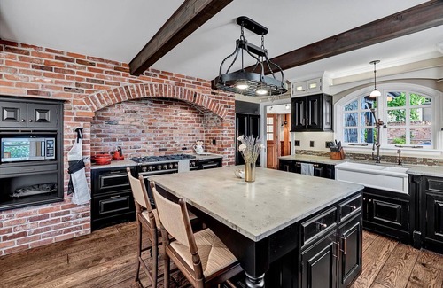 Inglewood-Finn Hill House | Luxury Kirkland House with Water Views and Sunsets