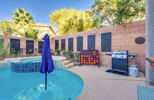 Henderson Apartment | Luxury Las Vegas Villa: Heated Pool & Game Room